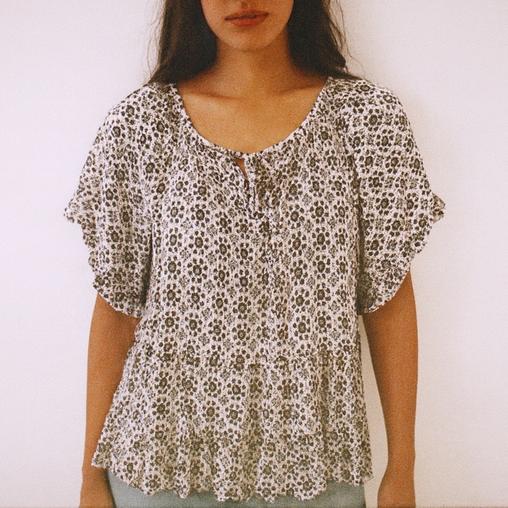 Altar’d State Navy Floral Boho Hippie Top Shirt L